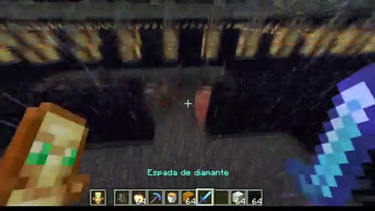 3 Golems vs 30 Saqueadores | ¿Quien Gana? | Minecraft Clips