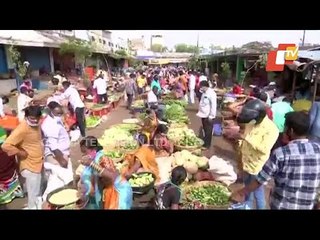 Covid Norms Flouted In Vegetable Market In Secunderabad