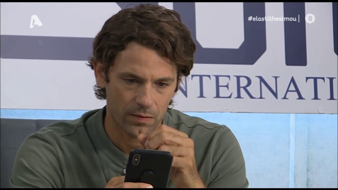 Apostolis Totsikas - Ela sti thesi mou (season 5 episode 199 scenes)
