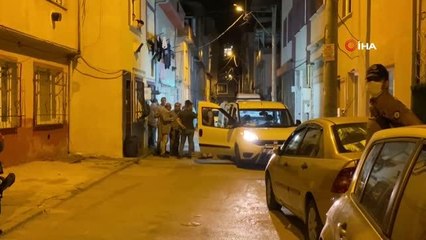 Komşular arasındaki gürültü kavgası kanlı bitti: 1 ölü