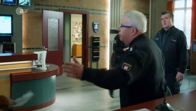 Notruf Hafenkante (344) Staffel 14 Folge 16 - Wackeldackel