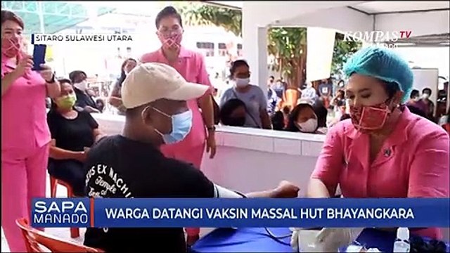Warga Datangi Vaksin Massal HUT Bhayangkara