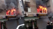 Kadıköy’de yangın: 1 kişi hayatını kaybetti