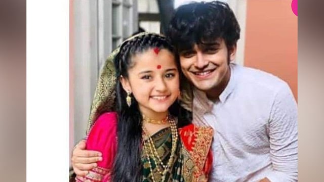 Barrister Babu:छोटी बोन्दिता aka Aura Bhatnagar को सेट पर याद कर रो पड़े अनिरुद्ध | FilmiBeat