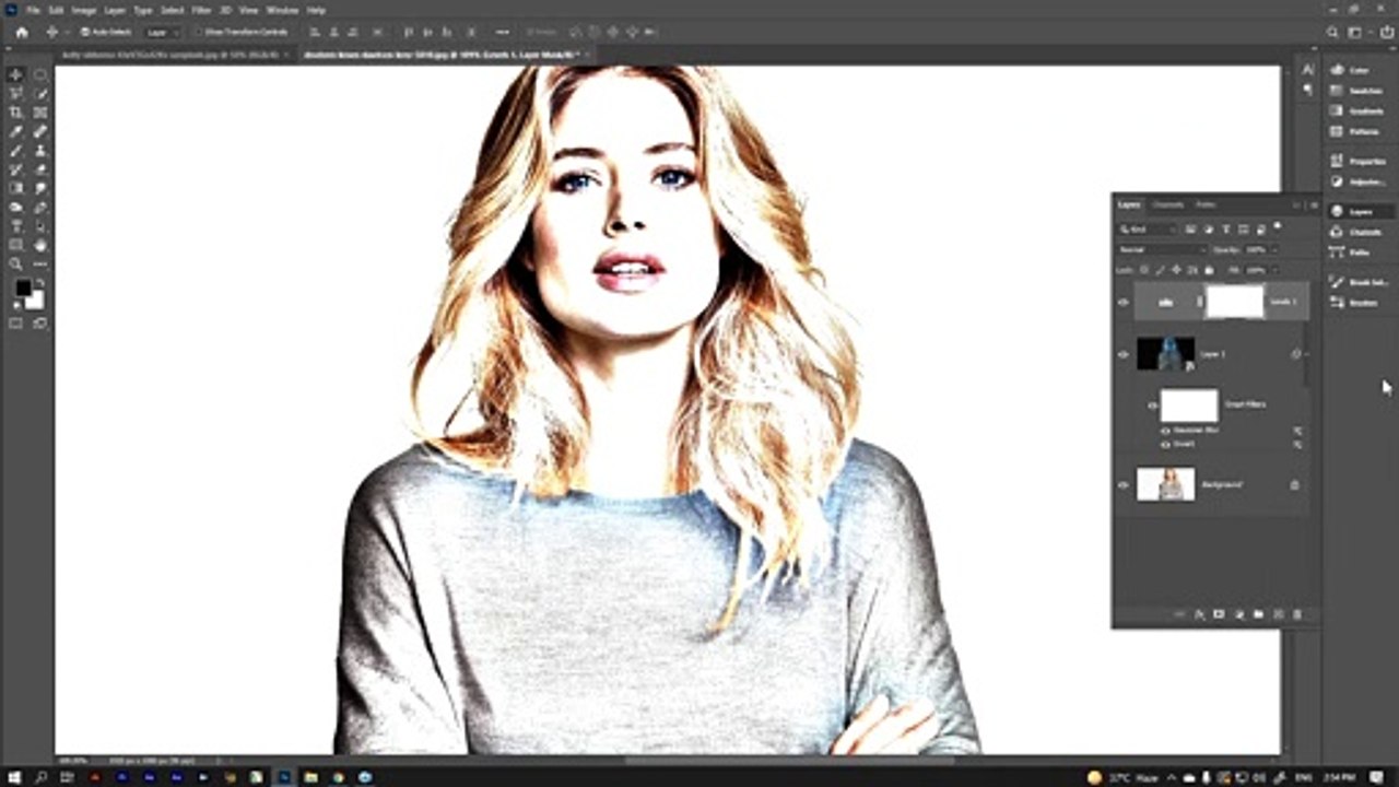 How to convert you Image into A Pencil Sketch in Photoshop. Photoshop Pencil Sketch effect tutorial.