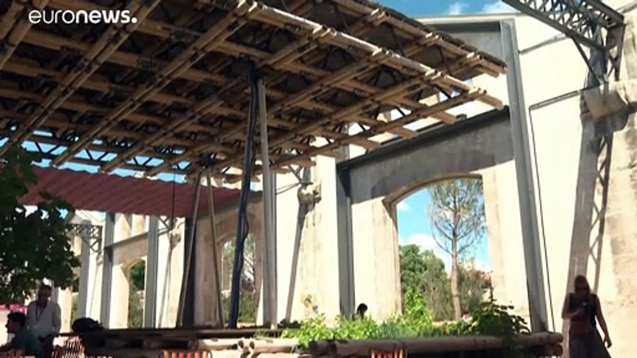 Kunst und Kultur in Arles: der neue Luma Turm