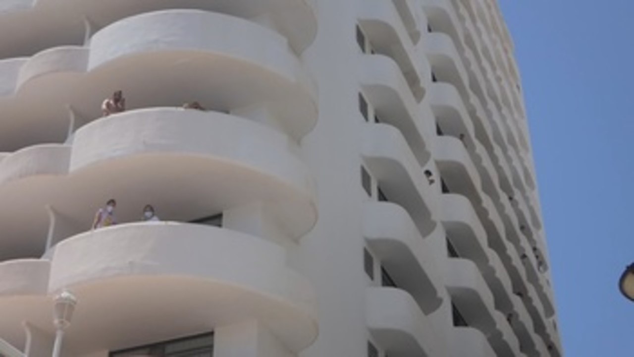 Alerta por los 1.200 positivos del viaje de fin de curso a Mallorca