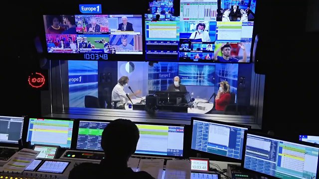 Oh les champions, on a tous le seum ! Oh les champions, la France est à bout !