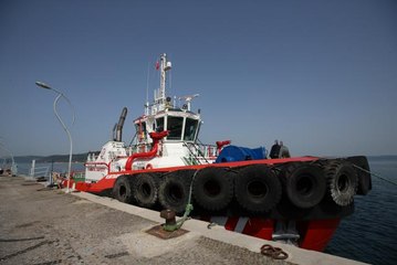 Çanakkale Boğazı'nın son teknolojiyle donatılan yeni kurtarma römorkörü görev başında