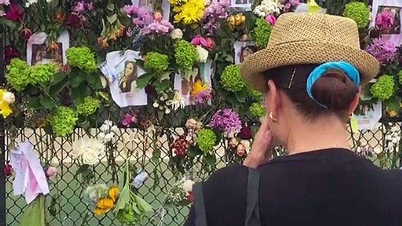 Florida: 'Mauer der Hoffnung' spendet Angehörigen von Vermissten Mut