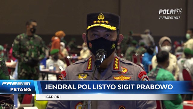 Panglima TNI & Kapolri Tinjau Vaksinasi Covid-19 Massal di JIEXpo Kemayoran
