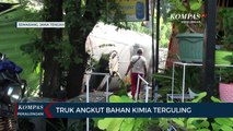 Truk Angkut Bahan Kimia Terguling