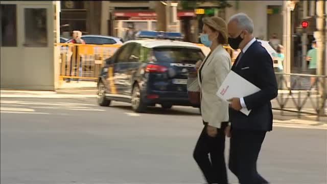 Cospedal se desvincula del espionaje a Bárcenas aunque admite haberse visto a solas con Villarejo en Génova