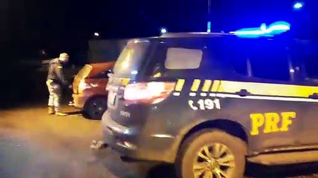 PRF apreende 51 quilos de maconha em Alto Paraíso