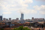 Ankara'da 35 katlı bir binada yangın çıktı