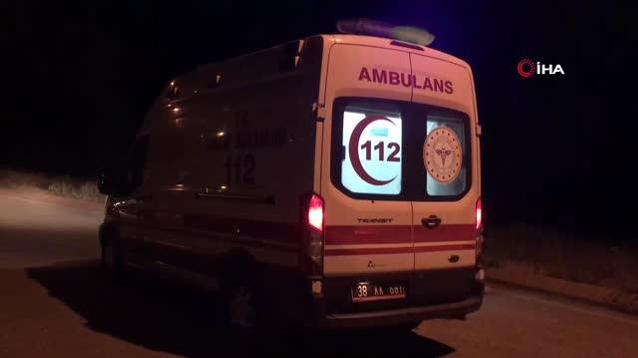 Taklalar atan otomobilden yaralı kurtarılan genç yaşam mücadelesini kaybetti