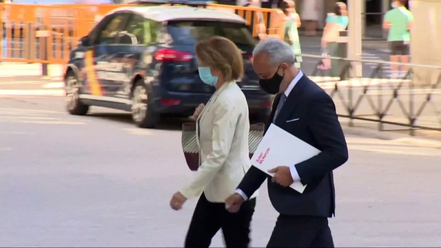 Cospedal reconoce que se reunió con Villarejo pero niega que le hiciera encargos