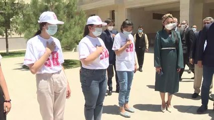Son dakika haber! SEMERKANT - Cumhurbaşkanı Yardımcısı Oktay, Semerkant şehrini ziyaret etti (2)