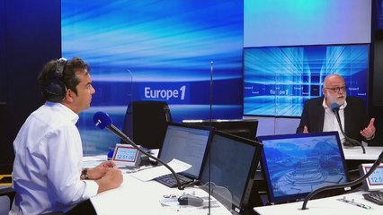 Loi séparatisme : deux théologiens critiquent le texte et dénoncent "la surenchère identitaire"