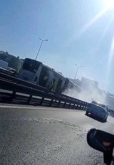 Son dakika haberi | Beylikdüzü'nde metrobüste korkutan yangın