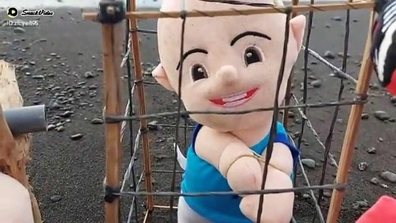 Upin Ipin dihukum