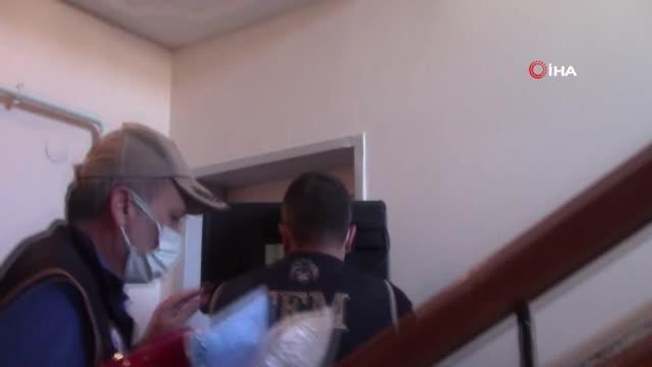 Son dakika: Terör örgütü üyelerine 'Hawala' yöntemi ile para aktaran 2 şahsı polis yakaladı