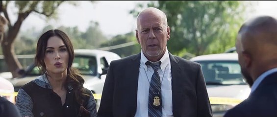 Midnight in the Switchgrass (2021) Official Trailer