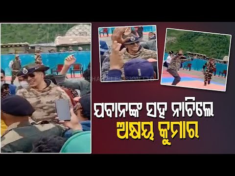 Akshay Kumar Dances With BSF Jawans At Gurez Sector In J&K