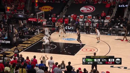 Play of the Day: Clint Capela