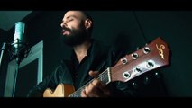 Σάκης Αναγνώστου - Κάτι Βράδια (Official Music Video)