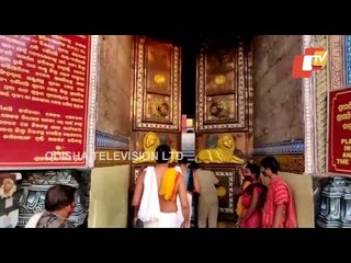 Patitapabana Arati From Srimandir In Puri