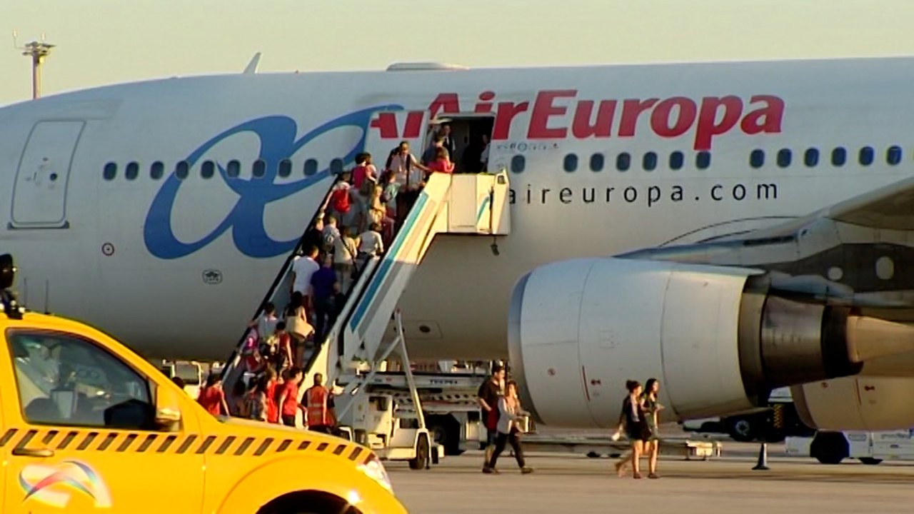 Bruselas investiga la compra de Air Europa por Iberia