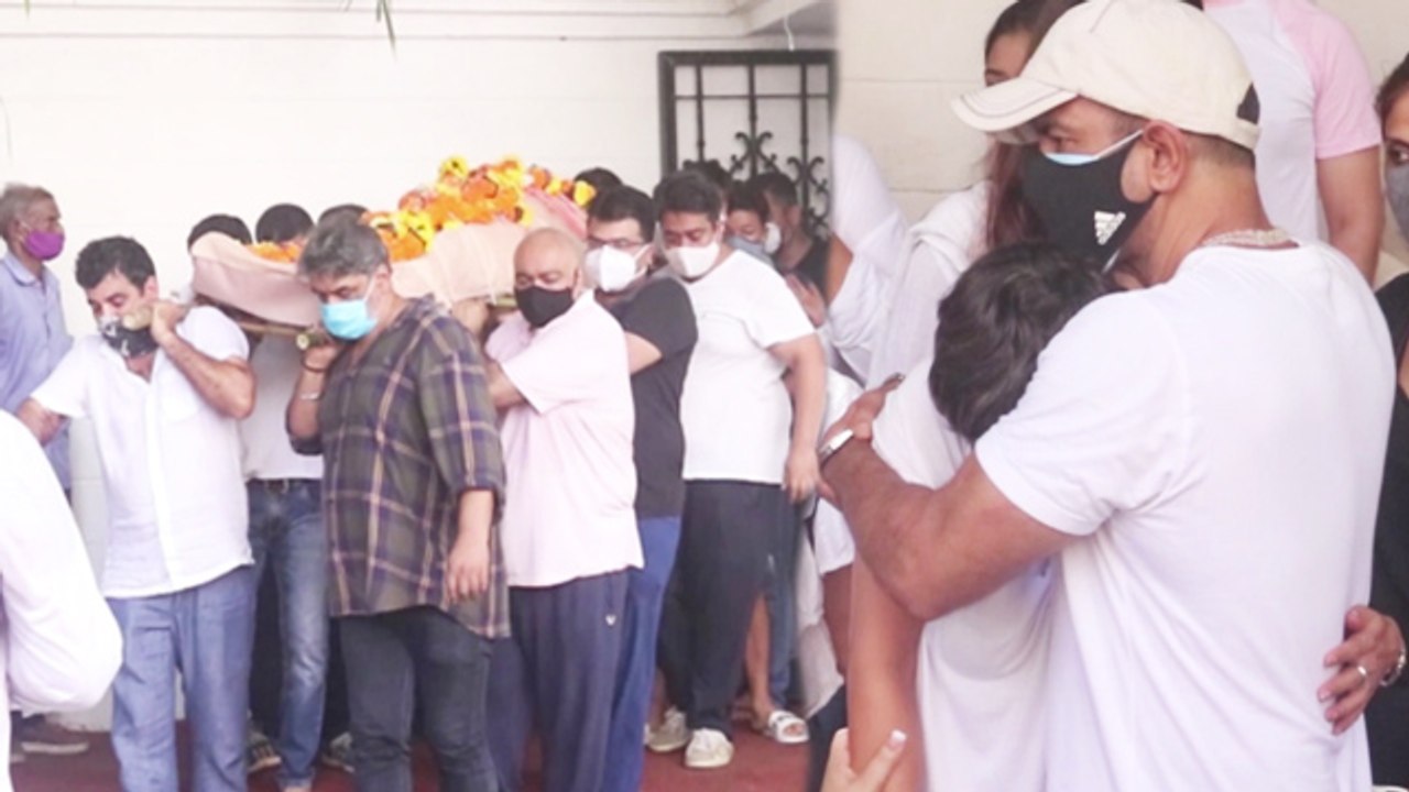 Mandira Bedi Cries Badly as Her Husband Passes Away This Morning