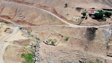 Patika yolları aşan sağlıkçılar, berivanlara korona virüs aşısı ulaştırdı