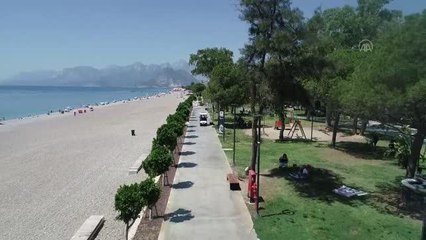 Son dakika haberi | Sokak köpeği "Charlie" buggy kullanan kadın polislerin devriye arkadaşı oldu