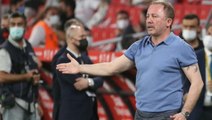 Beşiktaş Teknik Direktörü Sergen Yalçın'ın 