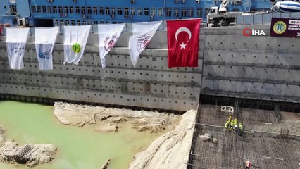 Download Video: İstanbul Tıp Fakültesi Dahili Tıp Bilimleri Binası’nın temeli atıldı