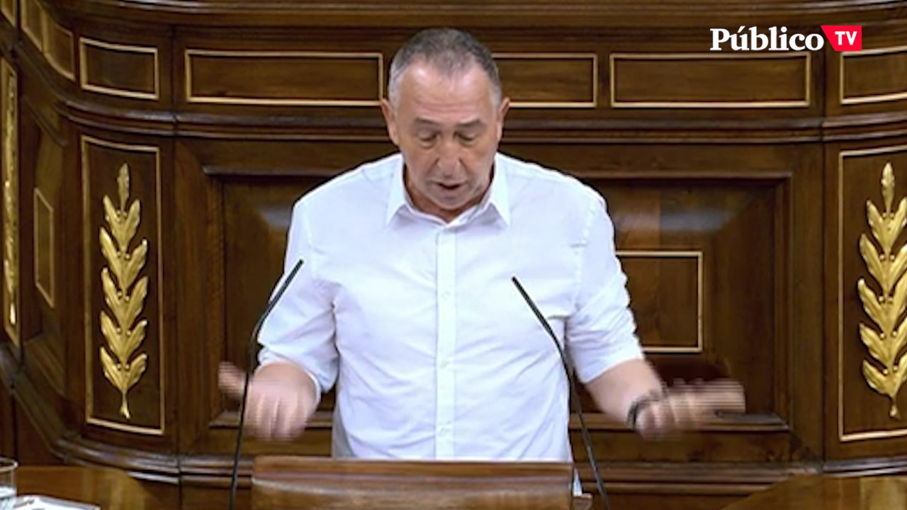 Joan Baldoví: "Esta derecha parece más una horda de orcos que unos partidos de una derecha europea y civilizada"