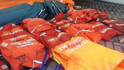 Naufrágio deixa mortos e desaparecidos em Bali