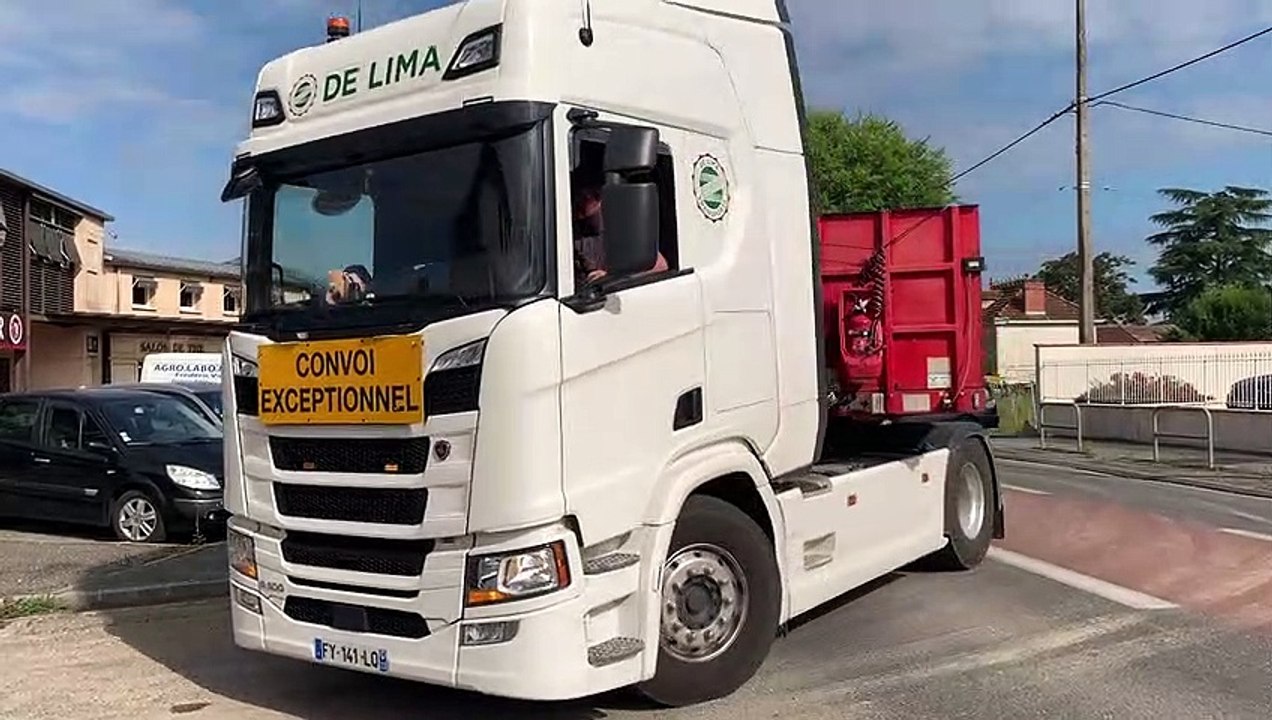 Le pont roulant est arrivé sur le chantier de l'entreprise Auriol