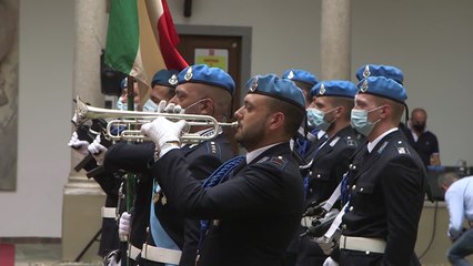 Video herunterladen: Violenza in carcere, un'ombra sulla festa della Polizia Penitenziaria