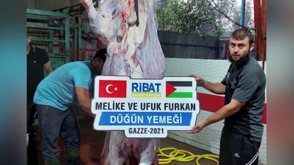 GAZZE - Konyalı çift düğün yemeğini Gazze'de verdi