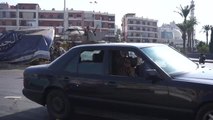 TRABLUSŞAM- Lübnan ordusu, kuzeyde yolları kapatan göstericilerin havaya ateş açması sonrası devriyeler başlattı