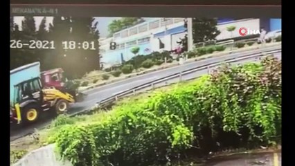 İş makinesinin karıştığı kazada 1 kişi ölmüştü, o kazanın güvenlik kamera görüntüleri ortaya çıktı