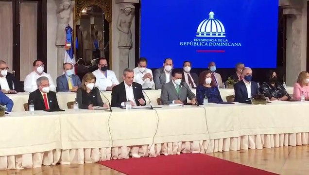 Gobierno aplicará tercera dosis