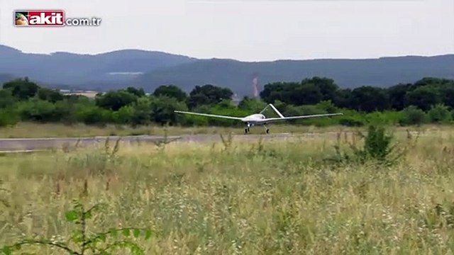 Emniyet, yüzde yüz yerli Bayraktar İHA için sipariş verdi.