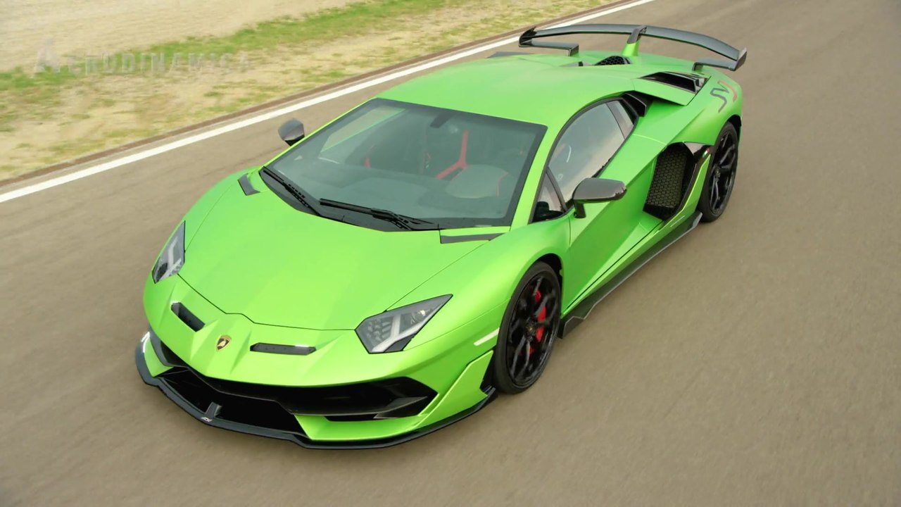 Lamborghini Aventador - 10 Innovationen in 10 Jahren Geschichte