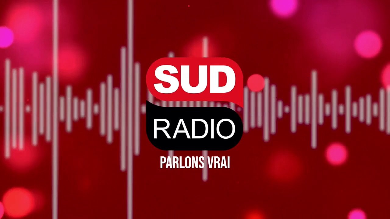 L'incroyable périple d'Arthur Germain qui descend la Seine à la nage pour analyser l'eau