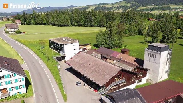 Tischlerei Sohm GmbH in Krumbach – Ihr Profi für Maßküchen, Vollholzmöbel & Co.