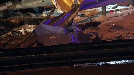 Gaziantep'te kamyon yön levhasına çarptı:1 ölü